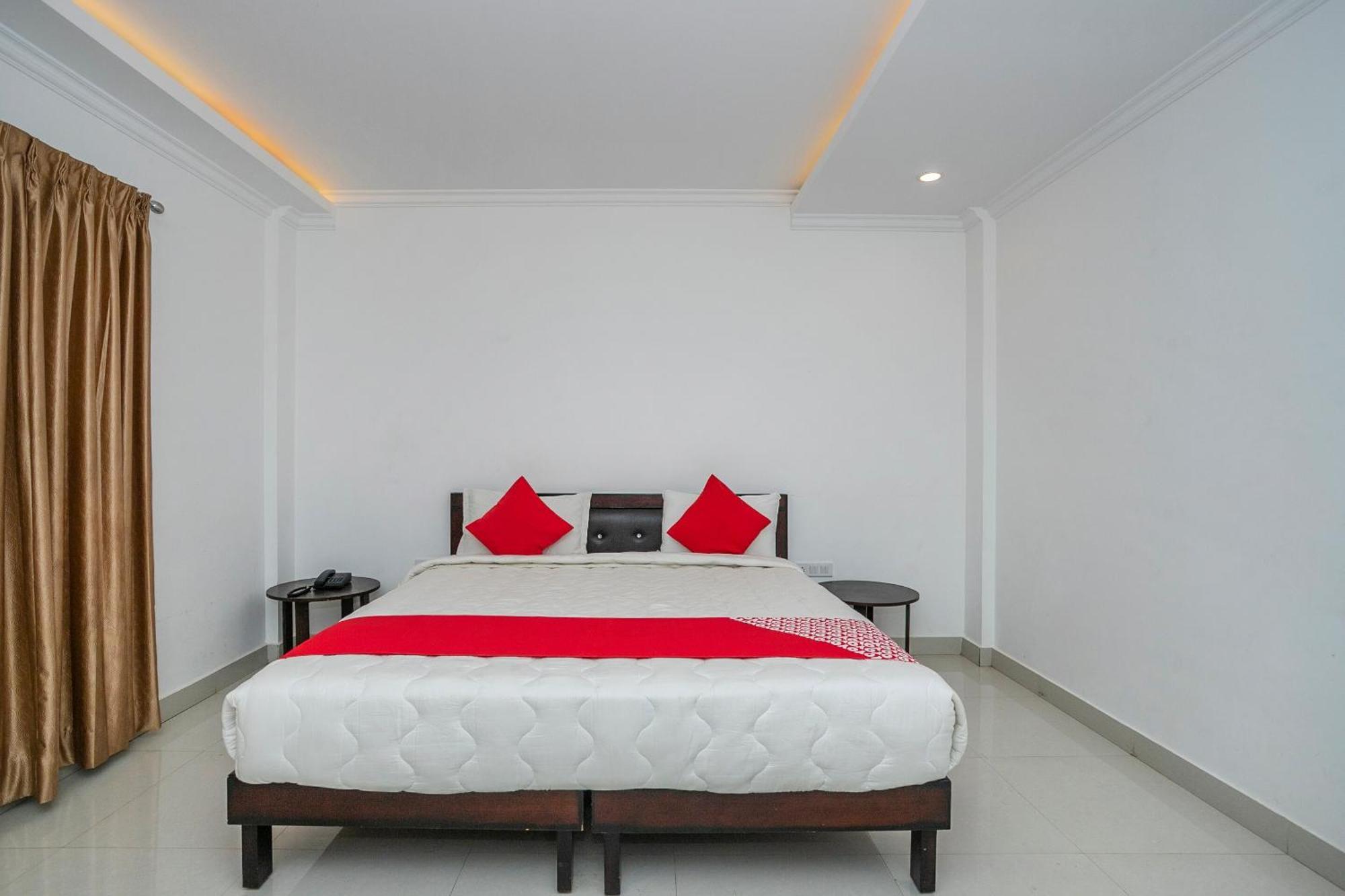 Collection O Cosmopolitan Hotel Devanahalli Exterior photo